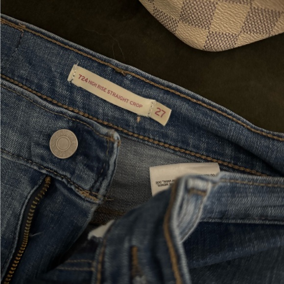 LEVIS HIGH RISE STRAIGHT CROP - Picture 3 of 8